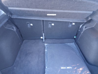 2023 Nissan Kicks SR Xtronic CVT