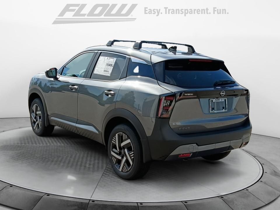 2027 Nissan Kicks SV
