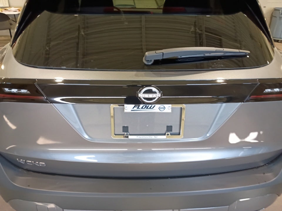 2027 Nissan Kicks SV