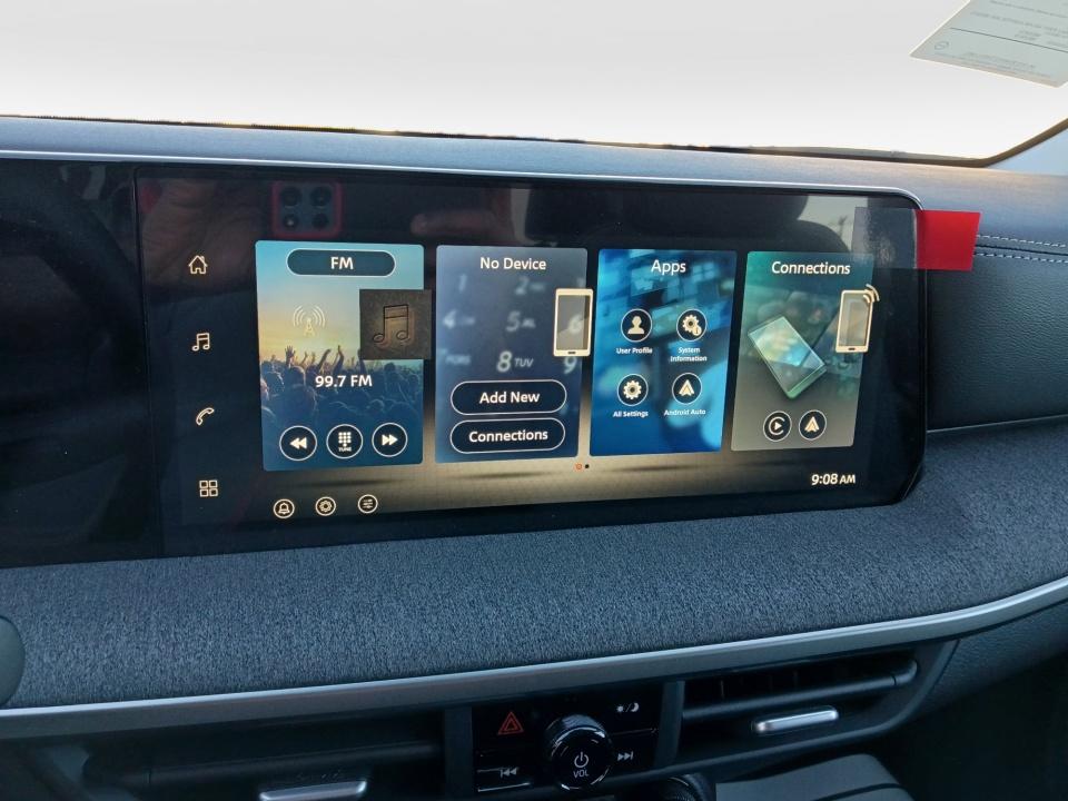 2027 Nissan Kicks SV