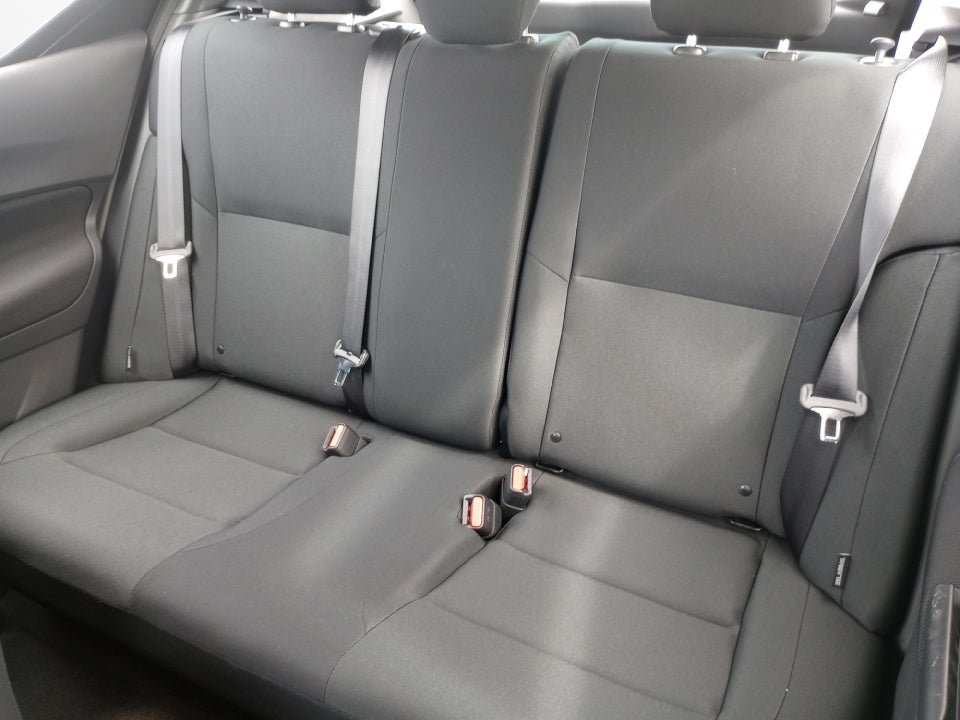 2025 Nissan Kicks SR FWD