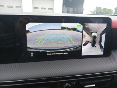 2025 Nissan Kicks SR FWD