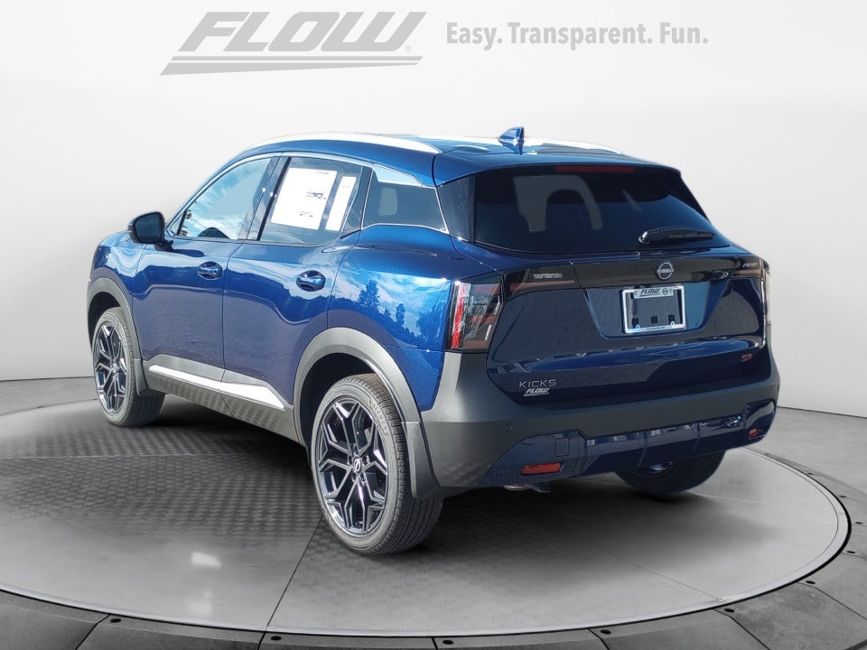 2025 Nissan Kicks SR FWD