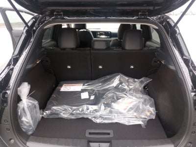 2025 Nissan Kicks SR FWD