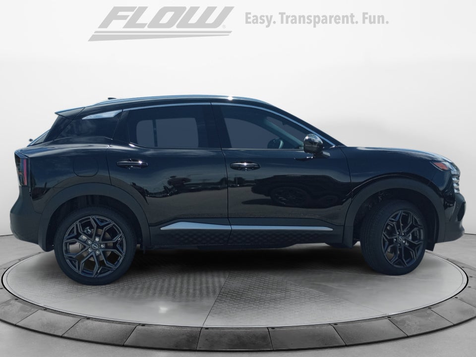 2025 Nissan Kicks SR FWD