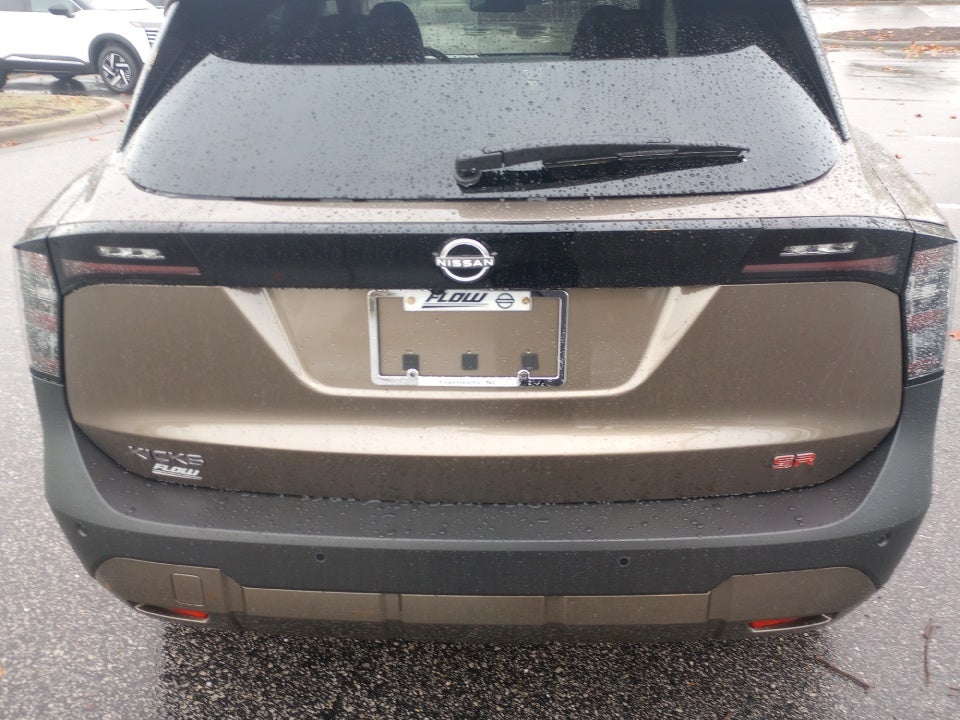 2025 Nissan Kicks SR FWD