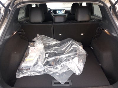 2025 Nissan Kicks SR FWD