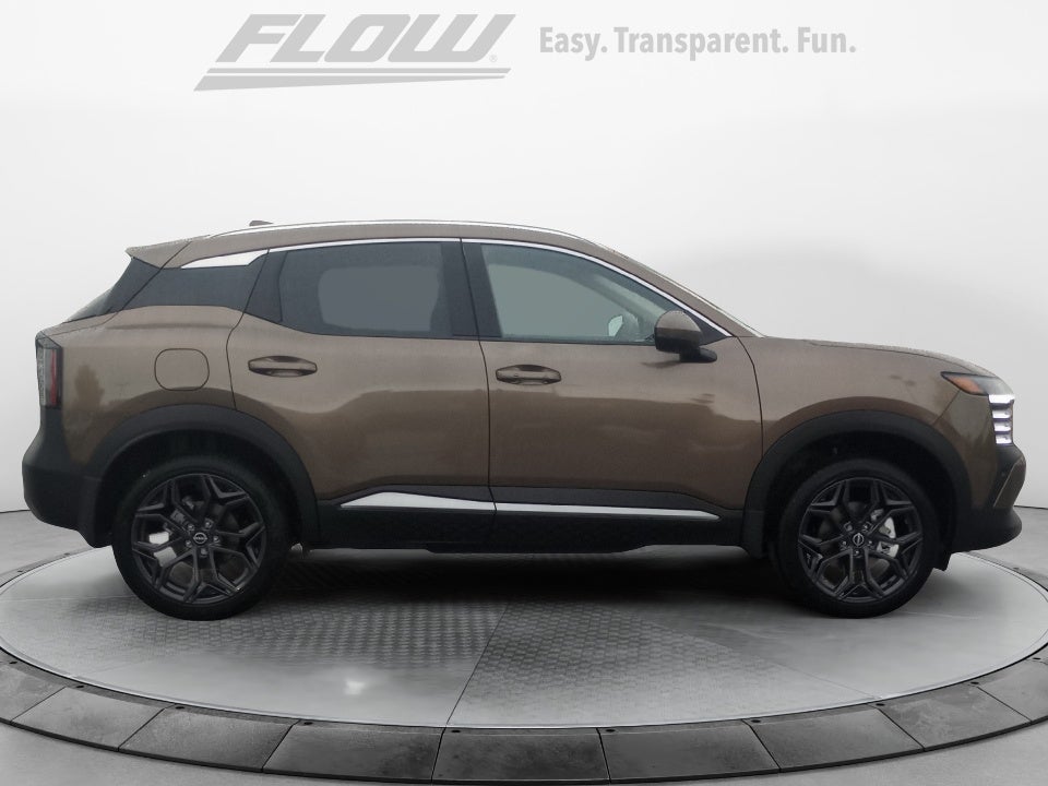 2025 Nissan Kicks SR FWD