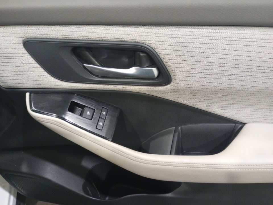 2021 Nissan Rogue SV FWD