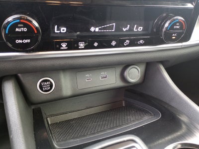 2023 Nissan Rogue SV FWD