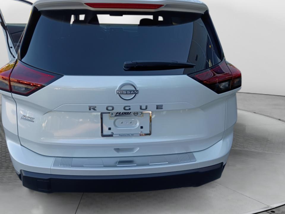 2027 Nissan Rogue SV
