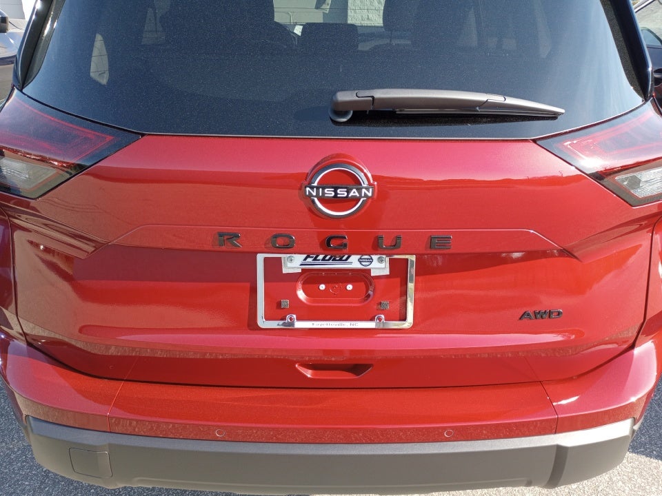 2026 Nissan Rogue Dark Armor