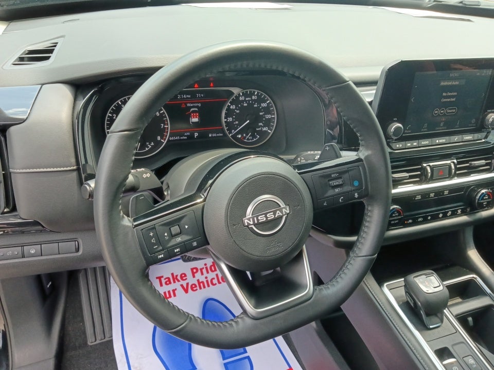 2022 Nissan Pathfinder SV 4WD
