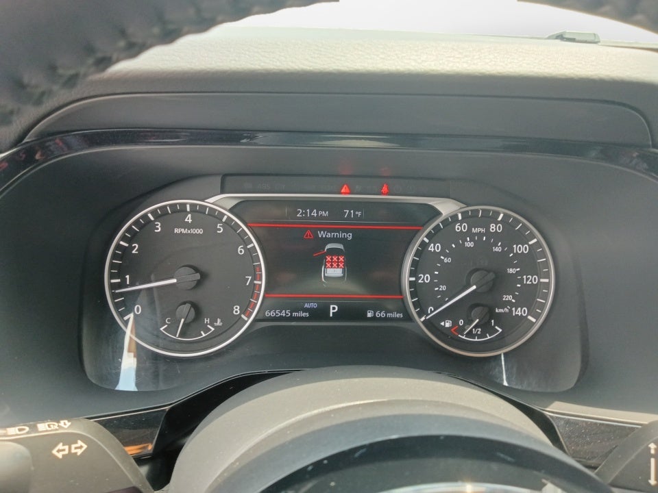 2022 Nissan Pathfinder SV 4WD
