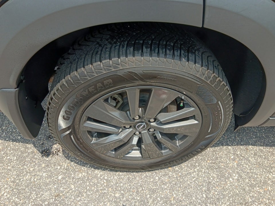 2022 Nissan Pathfinder SV 4WD
