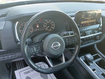 2023 Nissan Pathfinder SL FWD