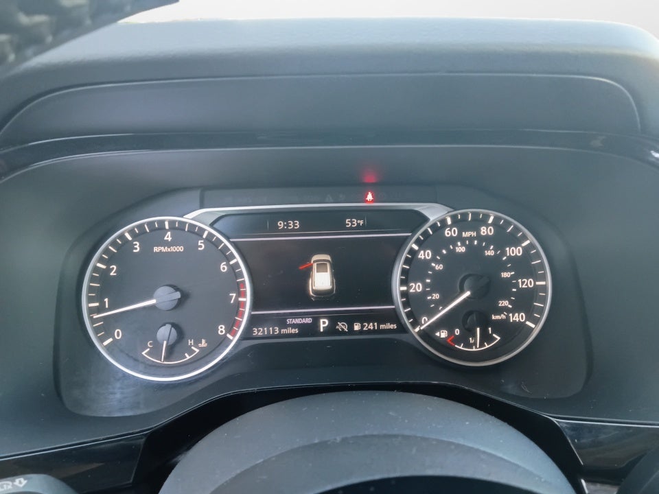 2023 Nissan Pathfinder SL FWD