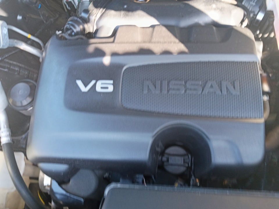 2023 Nissan Pathfinder SL FWD