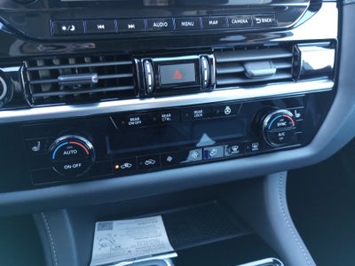 2023 Nissan Pathfinder SL FWD