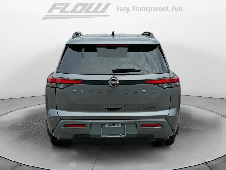 2026 Nissan Pathfinder SL