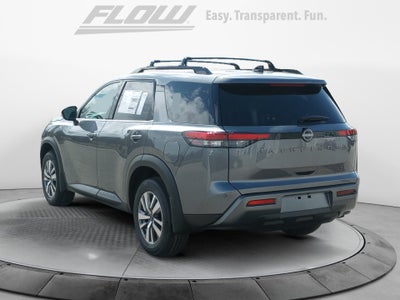 2026 Nissan Pathfinder SL