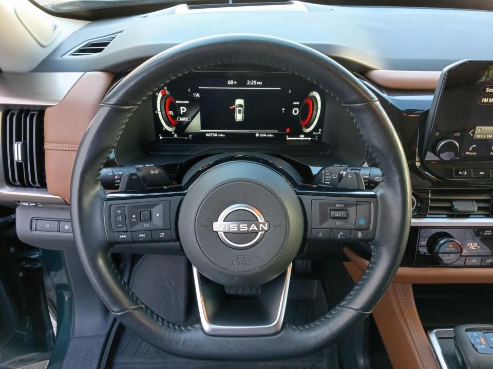 2024 Nissan Pathfinder Platinum