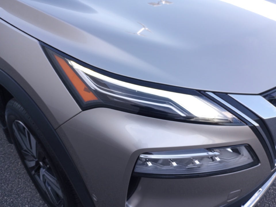 2021 Nissan Rogue Platinum FWD