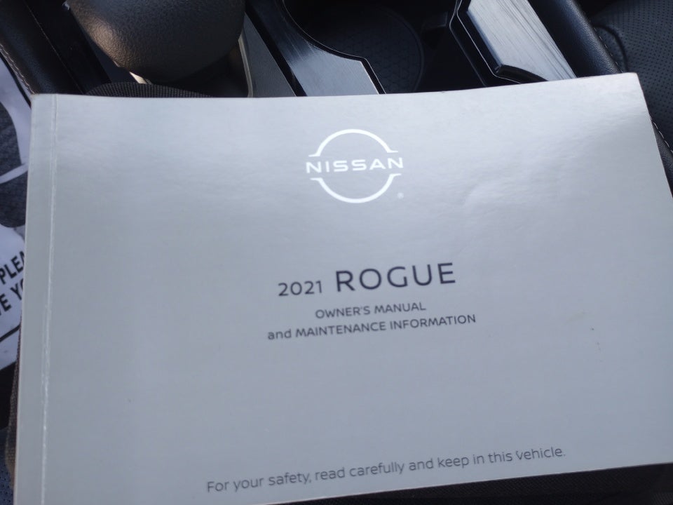 2021 Nissan Rogue Platinum FWD