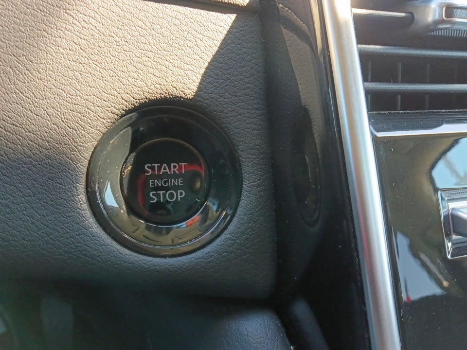 2025 Nissan Armada SV 2WD