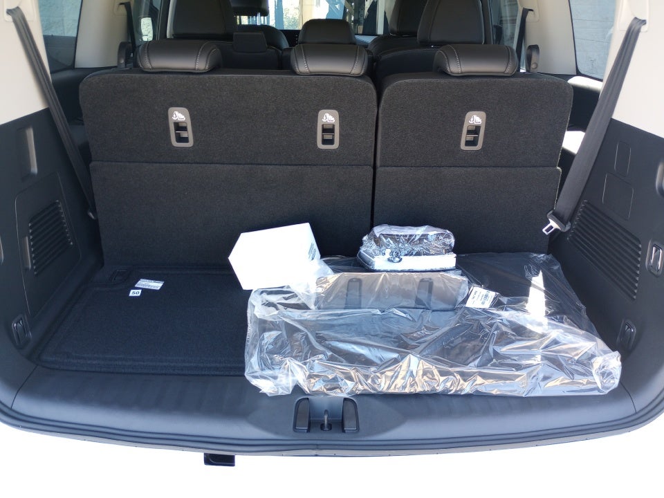 2025 Nissan Armada SV 4WD