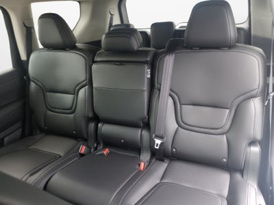 2026 Nissan Armada SV