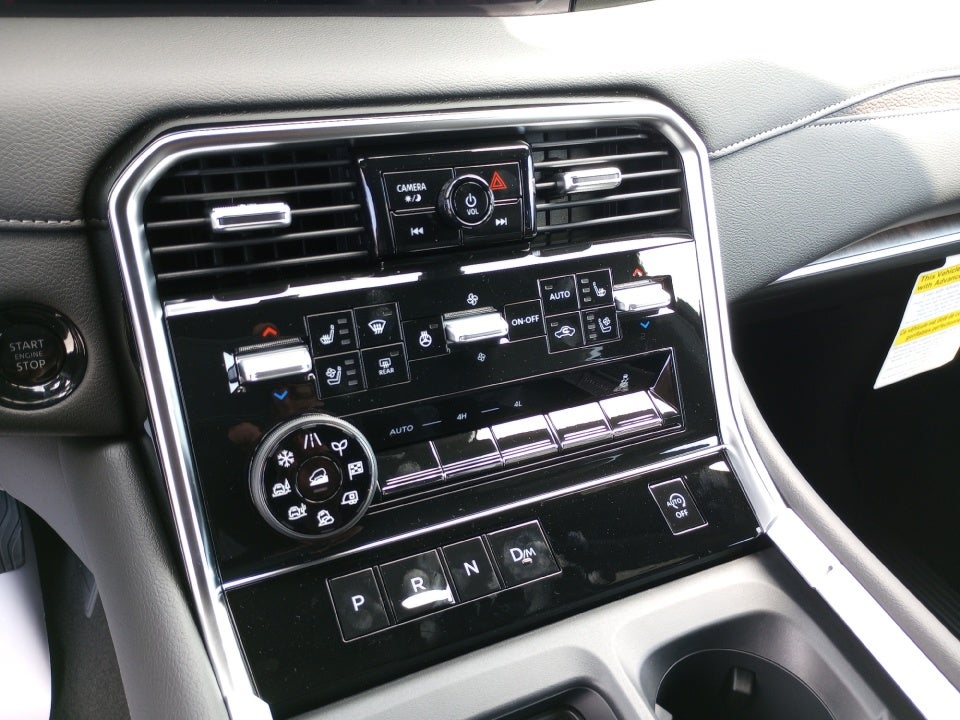 2025 Nissan Armada Platinum 4WD