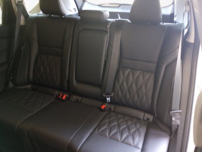 2024 Nissan Rogue Platinum FWD
