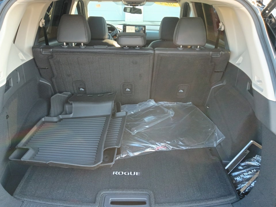 2024 Nissan Rogue Platinum