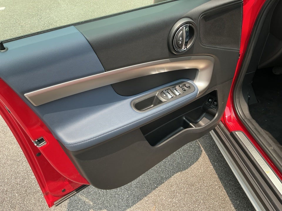 2023 MINI SE Countryman Cooper SE