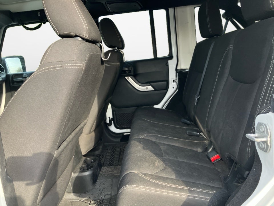 2017 Jeep Wrangler Unlimited Sahara 4x4