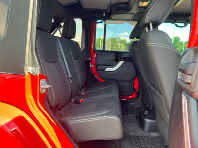 2016 Jeep Wrangler Unlimited Sahara