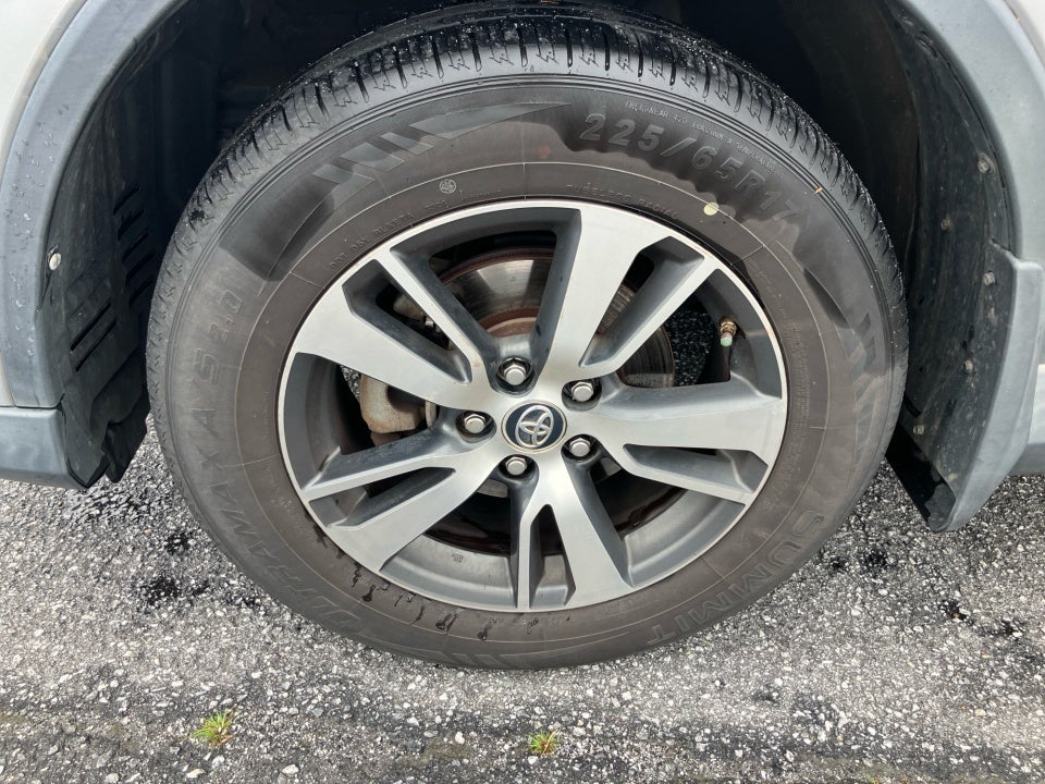 2016 Toyota RAV4 XLE