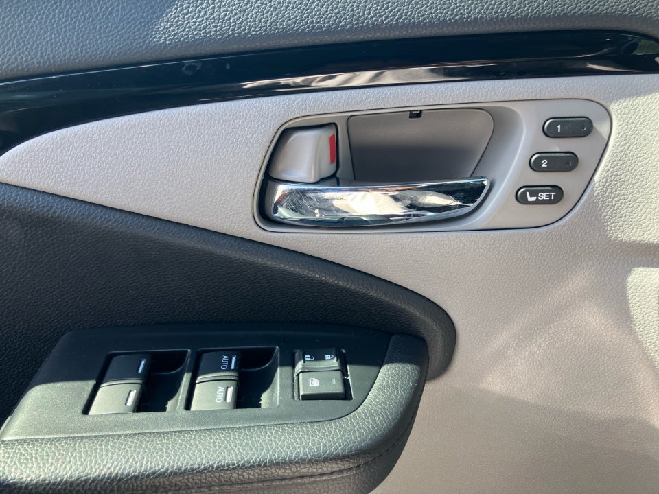 2021 Honda Pilot AWD Elite