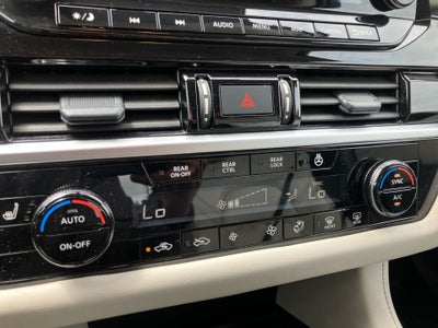 2024 Nissan Pathfinder SL 4WD