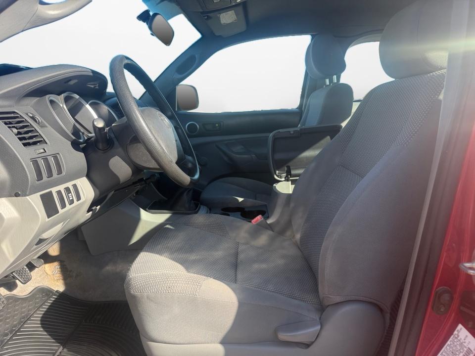 2006 Toyota Tacoma Access 128" Manual 4WD (Natl)