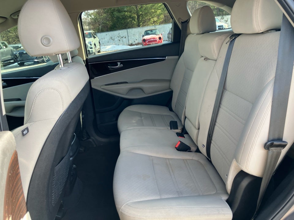 2019 Kia Sorento 3.3L LX
