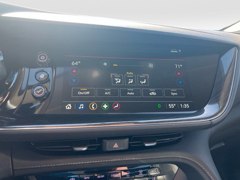 2023 Buick Envision Essence FWD