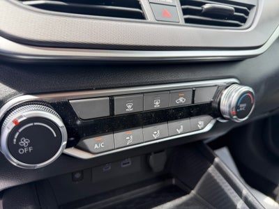 2026 Nissan Altima SR FWD