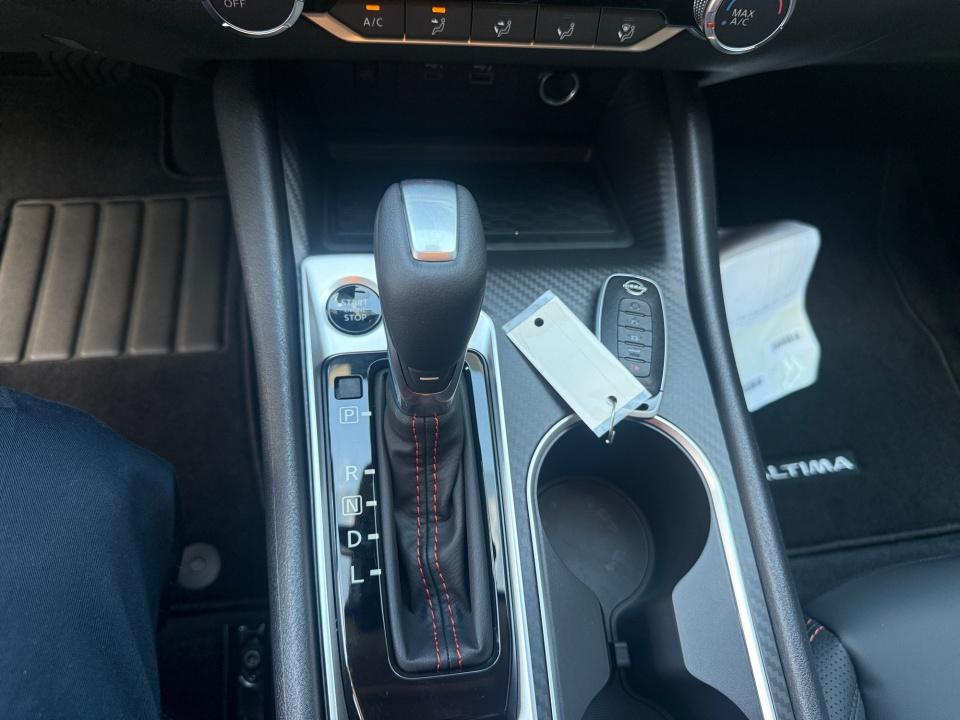 2026 Nissan Altima SR
