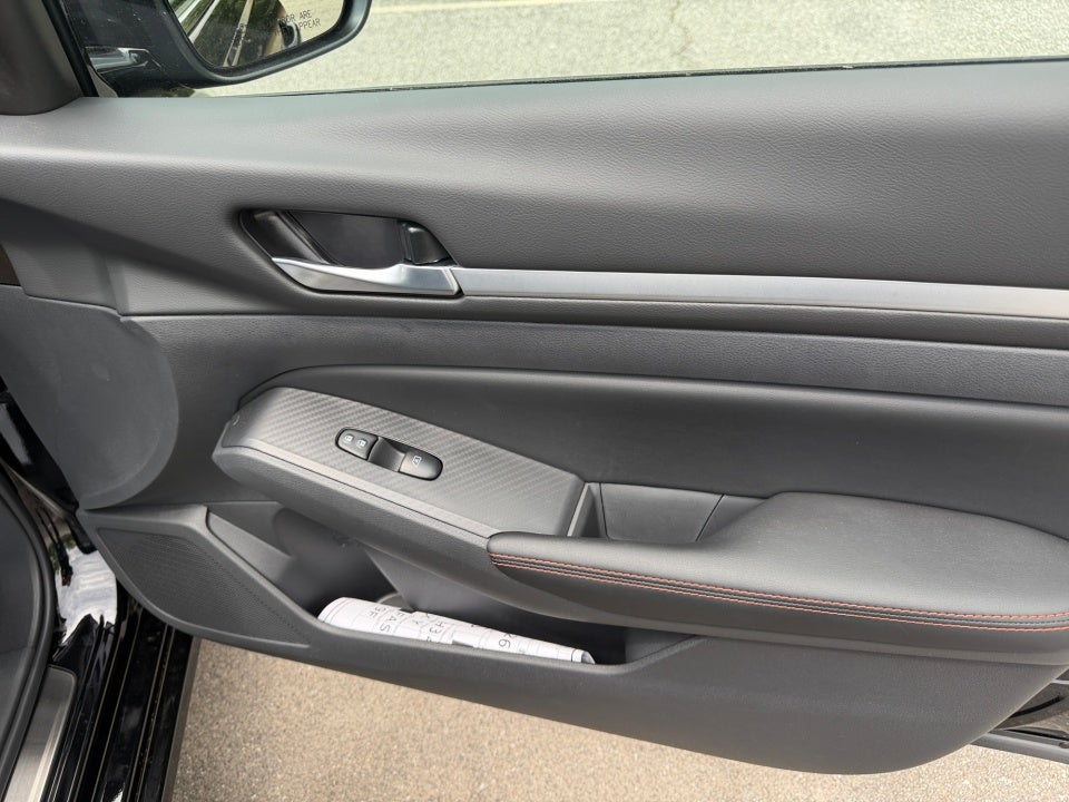 2026 Nissan Altima SR FWD