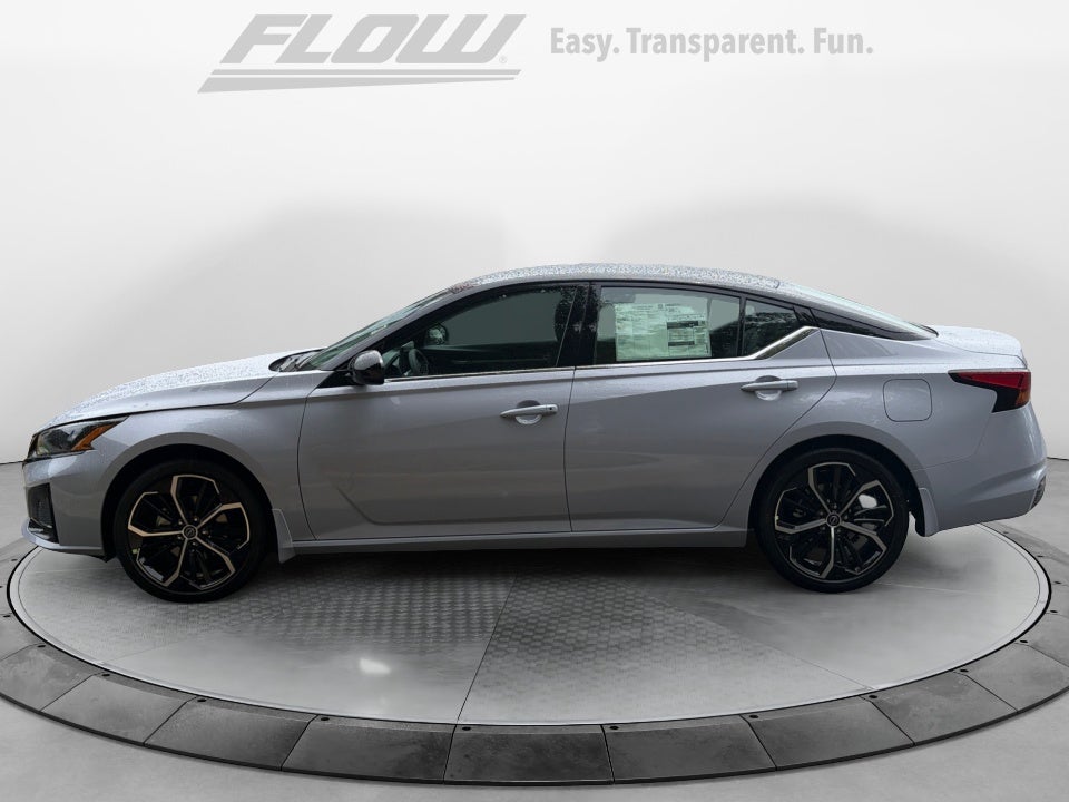 2026 Nissan Altima SR FWD