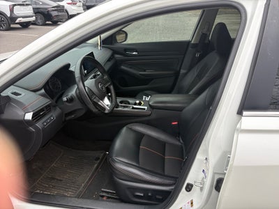 2022 Nissan Altima SR FWD