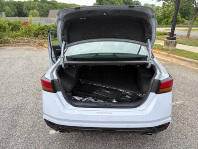 2026 Nissan Altima SR FWD
