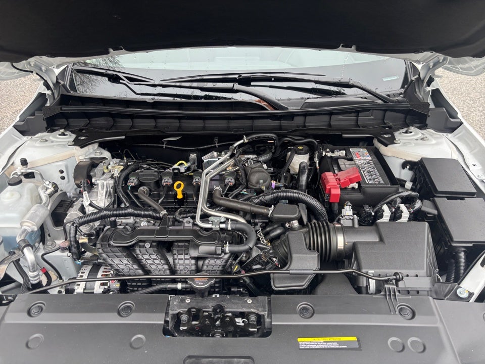 2025 Nissan Altima SR FWD